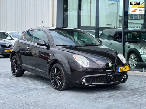 Alfa Romeo MiTo 0.9 TWINAIR DISTINCTIVE NAVI LEDER