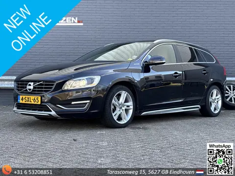 Volvo V60 2.4 D6 AWD Plug-In Hybrid Summum | Leder | Stoelverwarming | Climate | Cruise | Navi | PDC