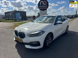 BMW 1-serie | 2022 | 116i Business Edition | APK | Virtual Cockpit
