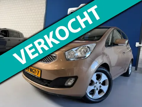 Kia Venga 1.6 CVVT X-ecutive automaat / NAP met 74809 km./ APK 04/2027 / Navigatie / Climate / Sport