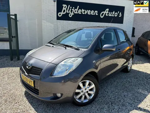 Toyota Yaris 1.3 VVTi Executive 5Deurs | Airco | Leer | LM | Navi