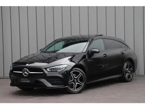 Mercedes-Benz CLA-Klasse Shooting Brake 250e AMG | 218PK | Pano | Burmester | Keyless-go | Memory | 