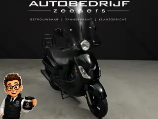 SYM Fiddle II Snorscooter *Windscherm*Achterbeugel*