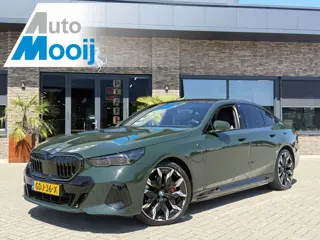 BMW 5 Serie 550e ///M-Sport / xDrive / 489 PK / INDIVIDUAL / Brewster Green / Uniek / B&W HiFi / FUL