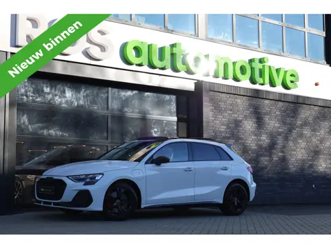 Audi A3 Sportback 45 TFSI e S edition Competition | BTW | S-LINE |  PANO | MATRIX | MASSAGE | MEMORY