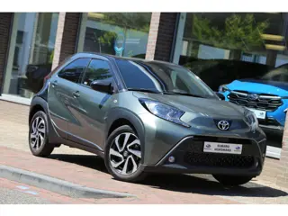 Toyota Aygo X 1.0 VVT-i MT Pulse Navi Carplay ACC Camera