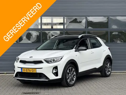 KIA STONIC 1.0 T-GDI DYNAMICLINE I APPLE CARPLAY I P-CAMERA I NAVIGATIE I CRUISE CONTROL