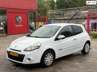 Renault Clio 1.5 dCi Parisienne| KOPPELING DEFECT!!