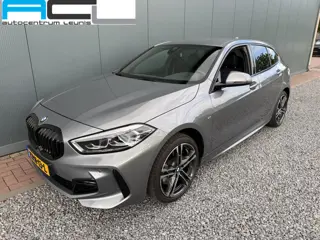 BMW 1-serie 120i Automaat High Executive M-Sportpakket 5-drs