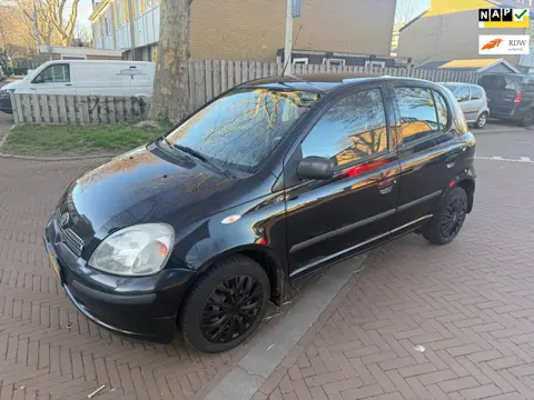 Toyota Yaris AUTOMAAT / Airco / 5 deurs / Mooie auto