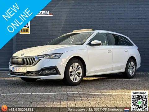Skoda Octavia Combi 2.0 TDI Greentech Style Automaat | € 10.700,- NETTO! | Pano | Camera | Adaptive 