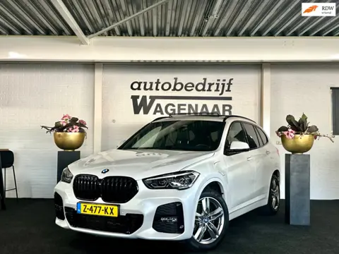 BMW X1 XDrive25e eDrive M-pakket /Panodak/leer