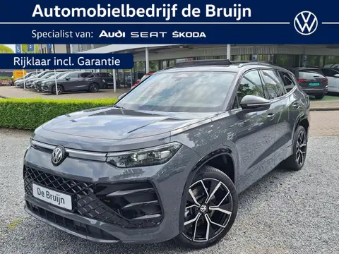 Volkswagen Tayron Hybrid 272pk R-Line Blackstyle (Pano,IQ,360 Camera)