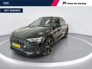 Audi e-tron e-tron 55 408pk Quattro Advanced 95 kWh · 360 Camera · Panoramadak · Luchtvering · B&O A