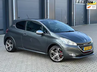 Peugeot 208 1.6 THP GTI BJ015 LEDER TUNING 225PK