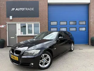 BMW 3-serie Touring 318i Business Line | Ketting v.v | Trekhaak | Nav |