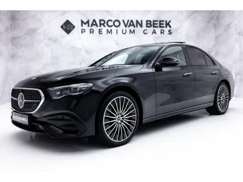 Mercedes-Benz E-Klasse 400 e 4MATIC AMG Line | Pano | Hyperscreen | Stoelventilatie | Night
