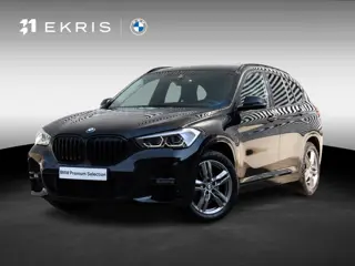 BMW X1 sDrive18i | High Executive | M Sportpakket | Head-Up | Trekhaak | Hi-Fi | Apple Carplay Voorb