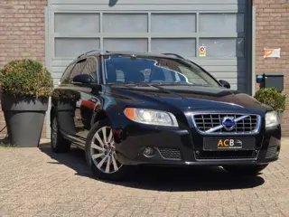 Volvo V70 1.6 T4 Limited Edition Leder/Trekhaak/Schuifdak.