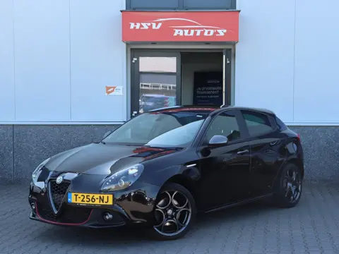 Alfa Romeo Giulietta 1.4 Turbo MultiAir Super 170 PK Navigatie Automaat