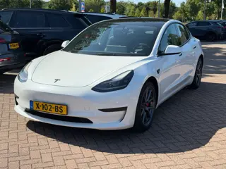 Tesla Model 3 Standard RWD Plus 60 kWh / SoH 93,5% / FACELIFT / Autopilot / Panoramadak / Camera / L