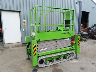 Fronteq FS 0814 TL 0610 schaarhoogwerker tracks rups lift