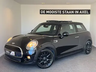 MINI Mini 1.5 Cooper Pepper Serious Business (bj 2017)