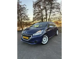 Peugeot 208 1.0 LIKE ORG NL CarPlay Trekhaak Airco Cruise Control LED