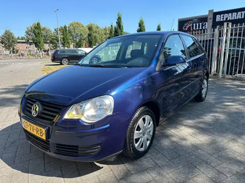 Volkswagen Polo 1.4-16V Optive