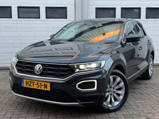 Volkswagen T-Roc 2.0 TSI 4Motion Sport standkachel/acc/led/xenon/aut/carplay/navi/front-lane/selectm