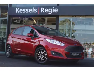 Ford Fiesta 1.0 EcoBoost Titanium | Stoelverwarming | Parkeersensoren | Allseason | Bluetooth | 15”