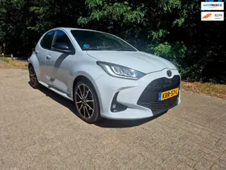 Toyota Yaris 1.5 Hybrid GR Sport . navigatie . Camera