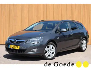 Opel Astra Sports Tourer 1.6 Turbo Cosmo stoelverwarming