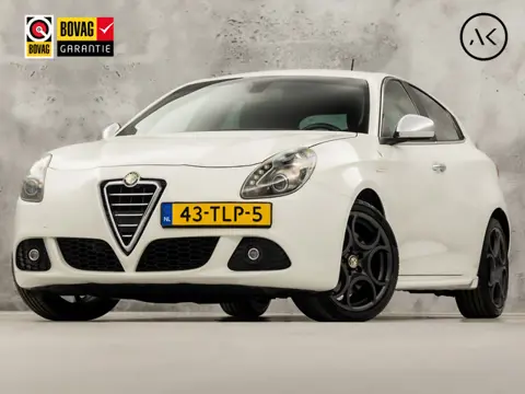 Alfa Romeo Giulietta 1.7 TBi Quadrifoglio Verde 235Pk (APPLE CARPLAY, CLIMATE, GETINT GLAS, SPORTSTO