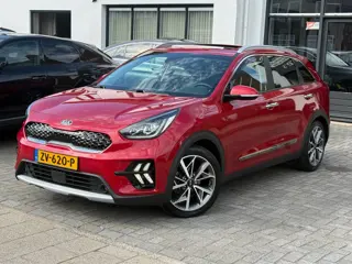 Kia Niro 1.6 GDi Hybrid ExecutiveLine, Panoramdak,Stoelverwarming,Stuurverwarming,Trekhaak