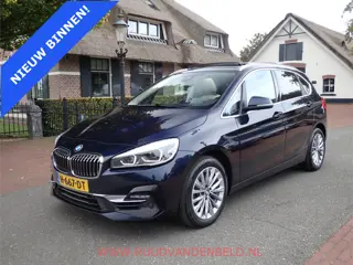 BMW 2 Serie Active Tourer 218i High Executive HEAD-UP / TREKHAAK / PANO / CAMERA