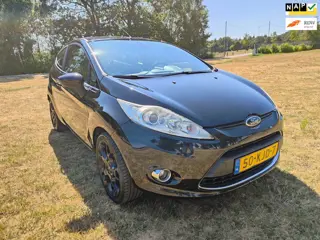 Ford Fiesta 1.6 Titanium ( Airco )