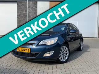 Opel Astra 1.4 Turbo Cosmo | Multimedia scherm | Airco | Trekhaak |