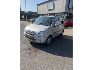Opel Agila 1.2-16V Color Edition Goed rijdende Agila.Prijs is inclusief een nieuwe Apk keuring.