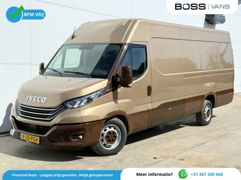 Iveco Daily 35S18 3.0 Automaat L4H3 180PK Cruise control LED Climate control Camera Trekhaak 3.5t Lu
