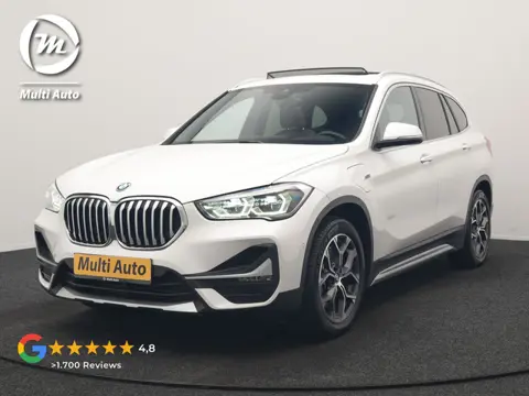 BMW X1 xDrive25e xLine PHEV 221pk Dealer O.H | Panodak | Adaptive Cruise | Camera | Head Up | Ledere