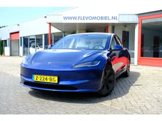 Tesla Model 3 RWD 60 kWh Aut. *Facelift* Pano|Navi|CAM|Leder