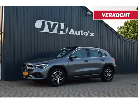 Mercedes-Benz GLA 250 e PHEV AUT/8G-DCT 11-2021 | Panorama | Virtual CP | 1/2Leder + Mem