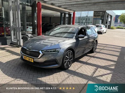 Skoda Octavia Combi 1.4 TSI iV PHEV Business Edition |  Adaptieve Cruise Control | Stuurverwarming |