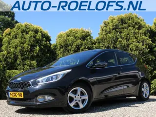 Kia Cee'd 1.6 GDI Business Pack * Navi * Cruise * Camera *