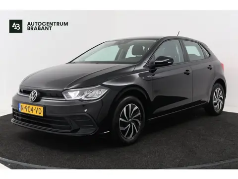 Volkswagen Polo 1.0 TSI Life Business (STOELVERWARMING, CAMERA, CRUISE ADAPTIEF, NAVIGATIE, PARKEERS