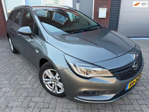 Opel Astra Sports Tourer 1.0 Business Executive / Navi / PDC / Clima / Cruise
