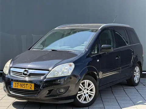 Opel Zafira BWJ 11-2010 | 1.8I 141PK Cosmo | TREKHAAK | CLIMA | CRUISE | LEDER/STOF | LICHTMETAAL | 