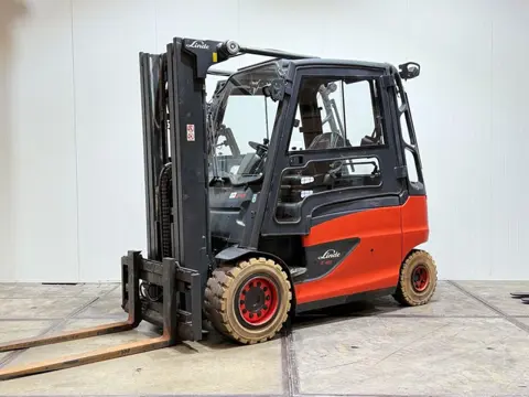 Linde E45 Triplex Freelift Sideshift non marking HL1262