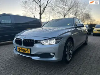 BMW 3-serie Touring 320d Executive | Lees Tekst !